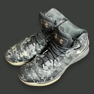 Under Armour Charged Lightning Gray Digital Camo Basketball Shoes Mens 14‎